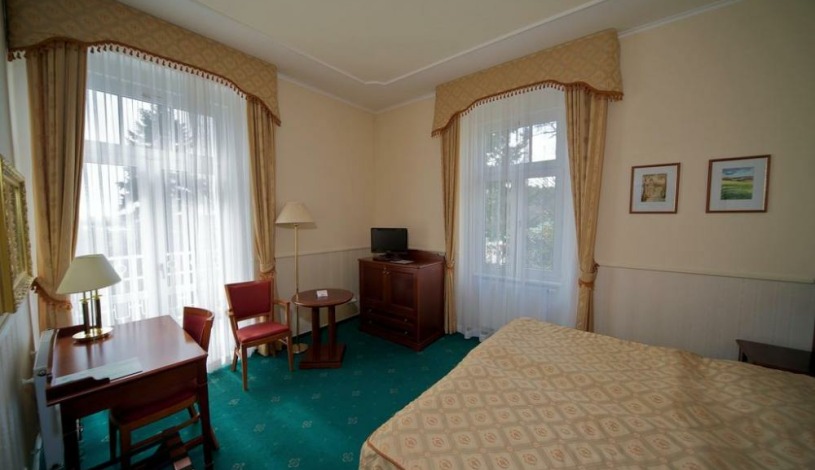 Hotel San Remo Mariánské Lázně - dvoulůžkový pokoj